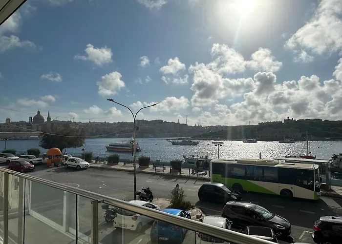 Seafront Breeze Lifestyle Sliema